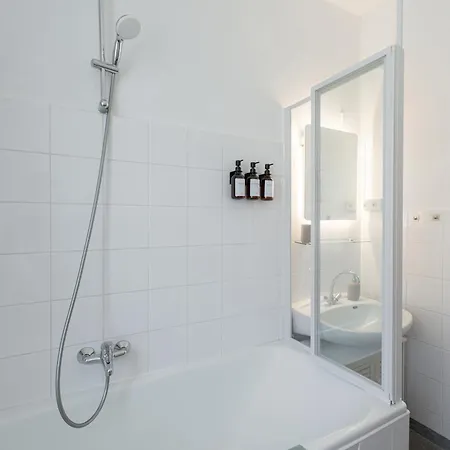 Spacious & Cozy Near Bielefeld