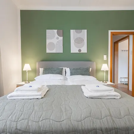 Spacious & Cozy Near Appartement Bielefeld