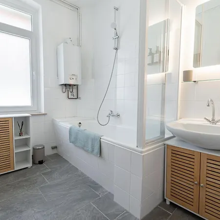 Spacious & Cozy Near * Bielefeld