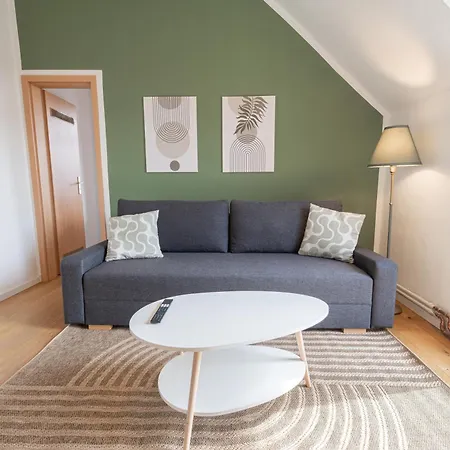 Appartement Spacious & Cozy Near