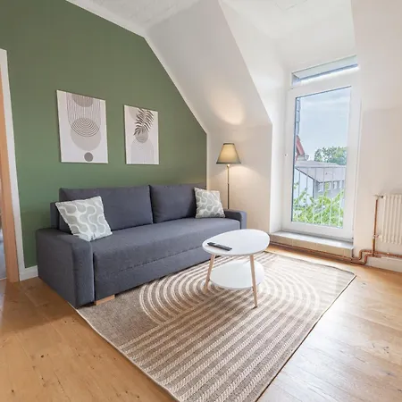 Spacious & Cozy Near Bielefeld